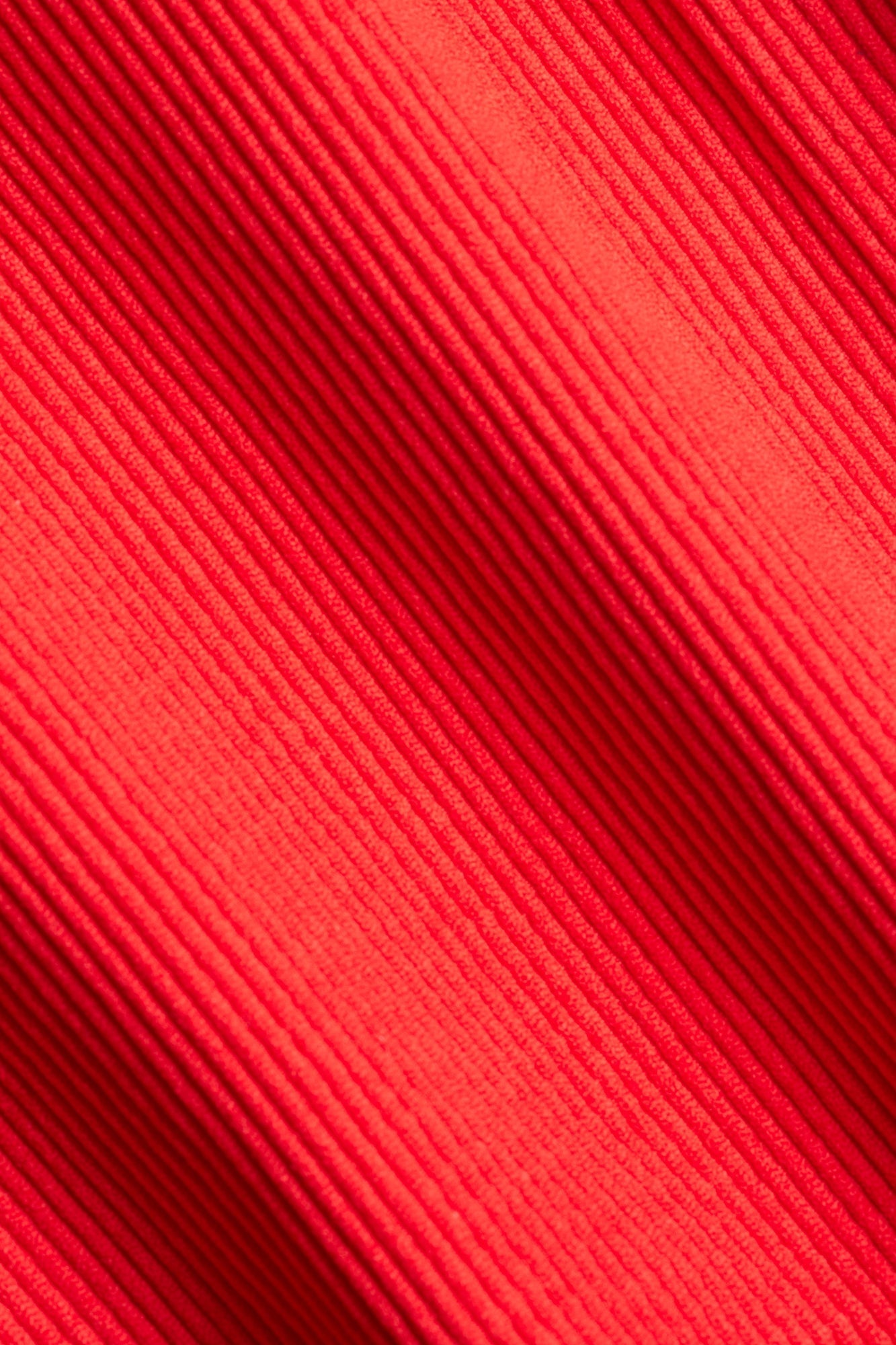 SeamlessLift™ 5″ High Rise Biker Short - Red