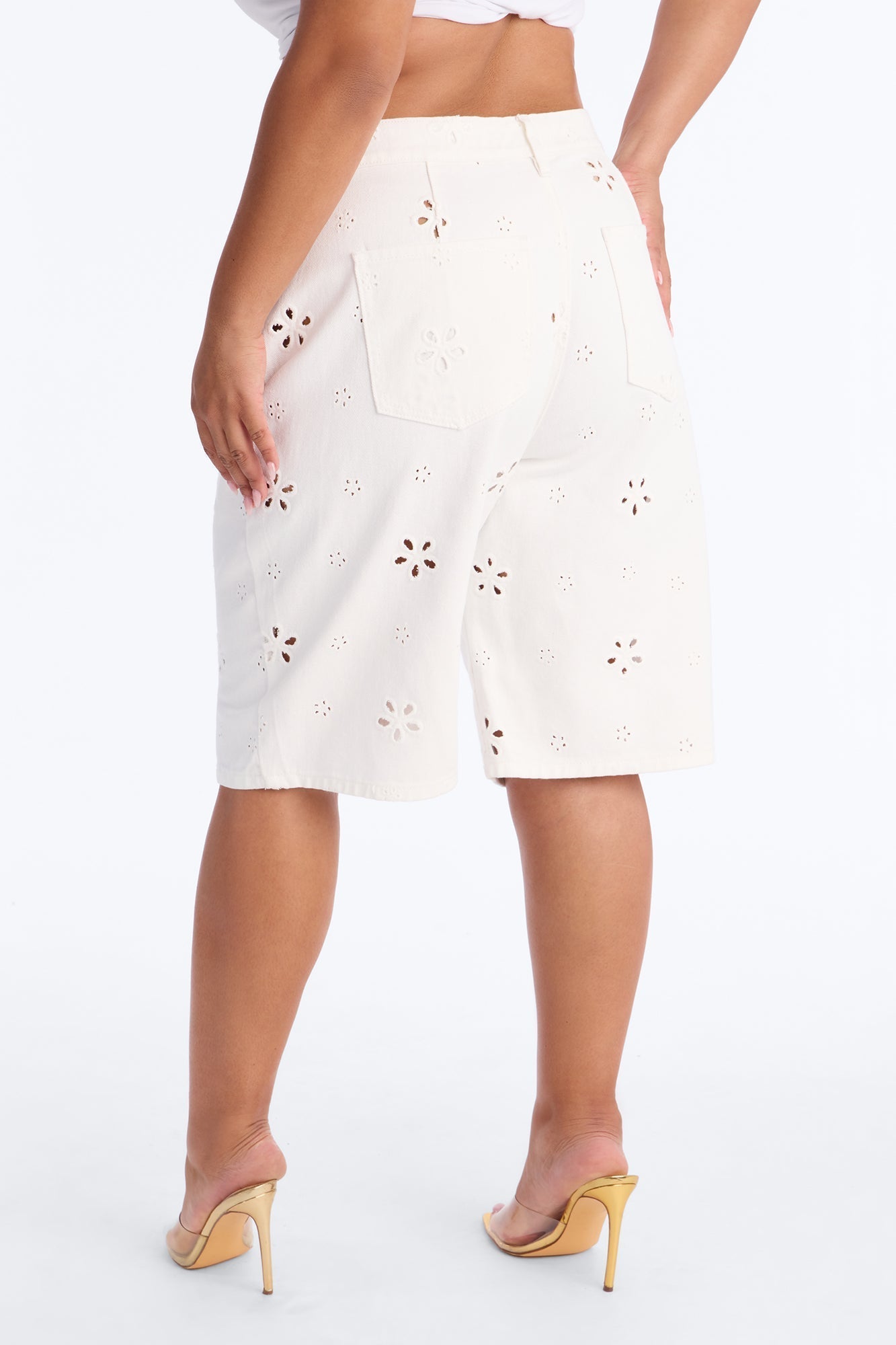 Valencia Eyelet Denim Jorts - White