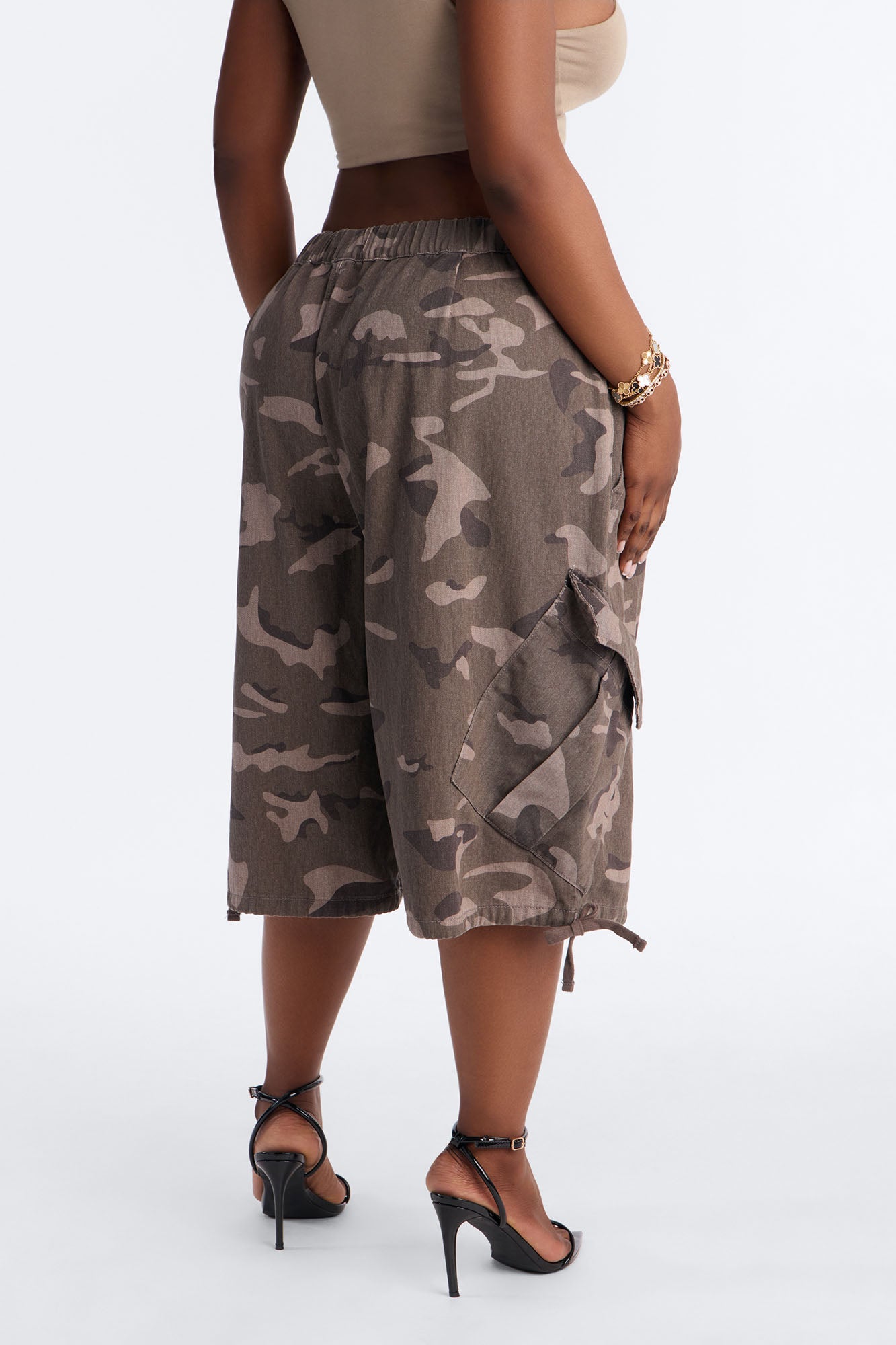 Carter Twill Cargo Bubble Hem Bermuda Short - Camouflage