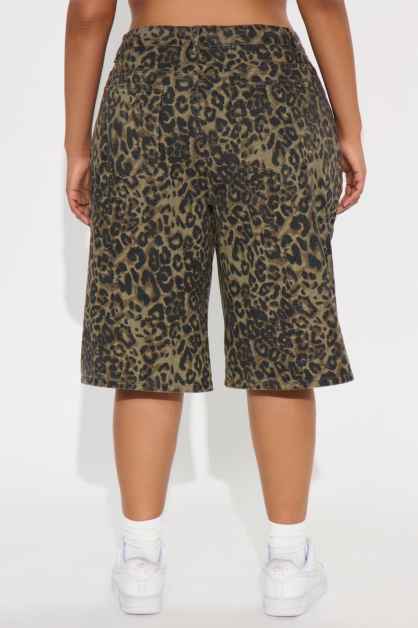 What Do You Know Leopard Bermuda Short - Brown/combo