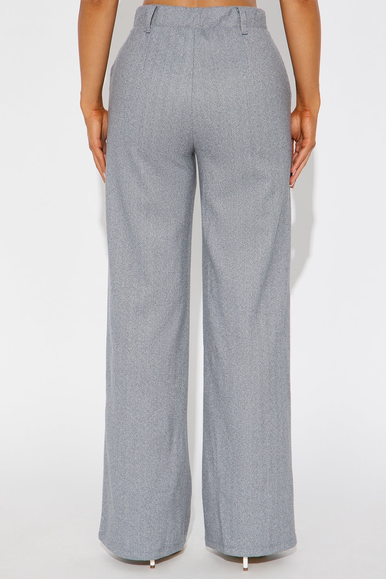 Marlena High Rise Wide Leg Pant 33 - Grey