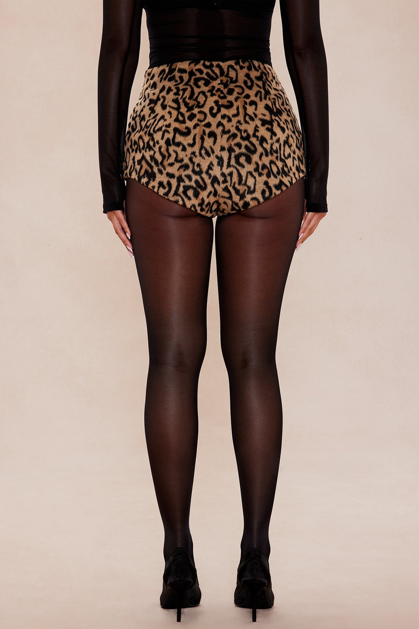 Tanesha Wool Short - Leopard