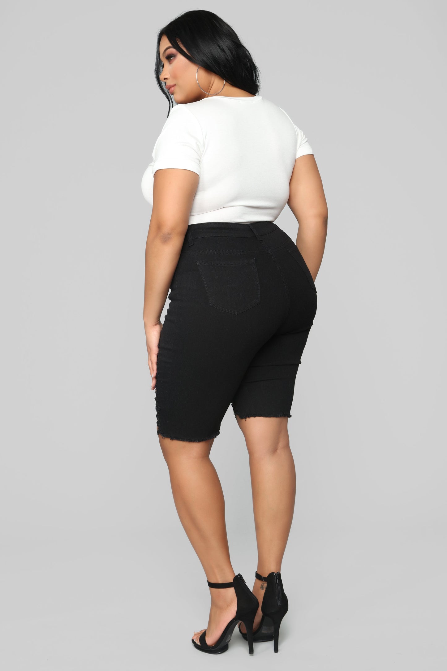 Playing It Cool Denim Bermudas - Black