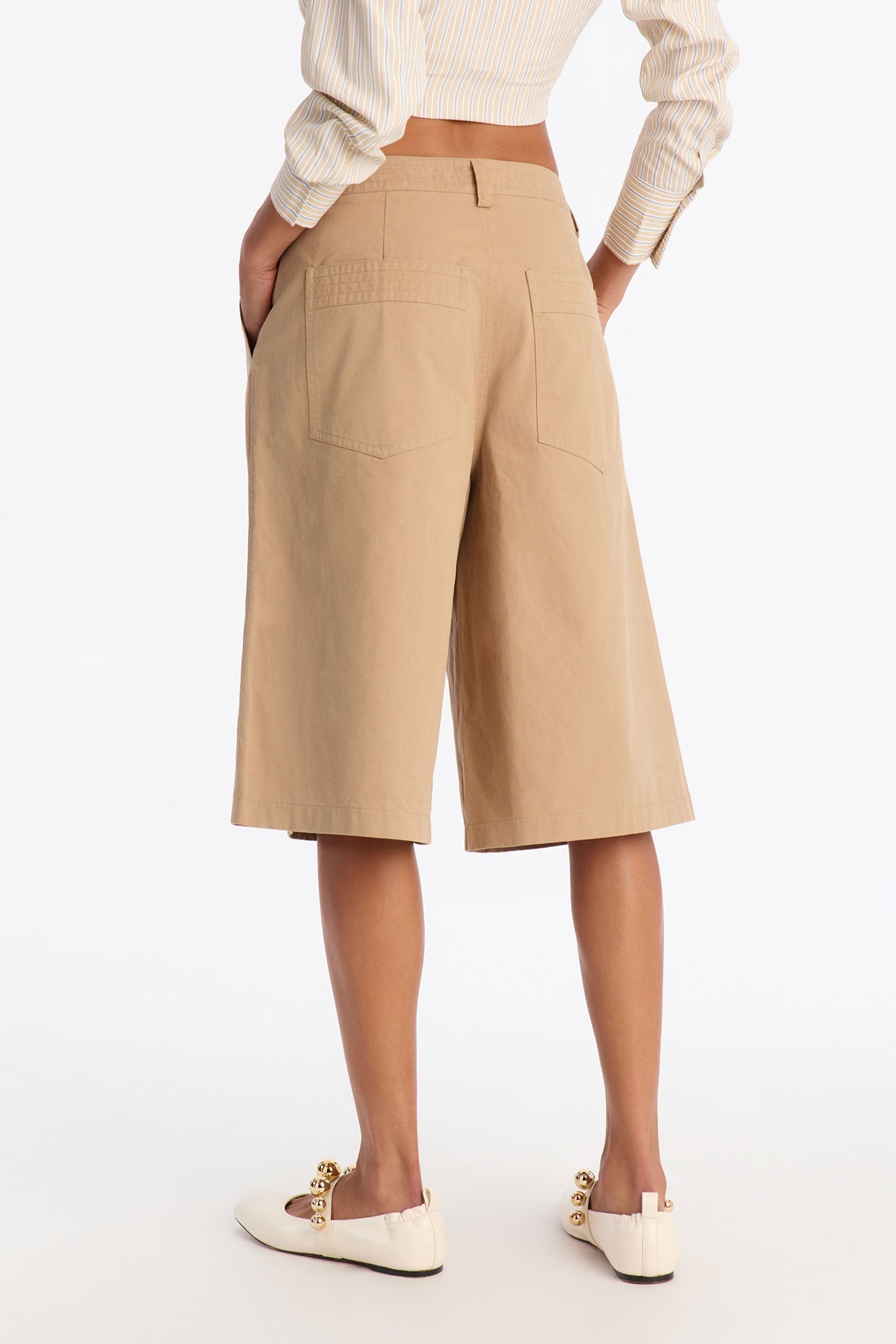 Kieran Low Rise Twill Bermuda Short 14″ - Khaki