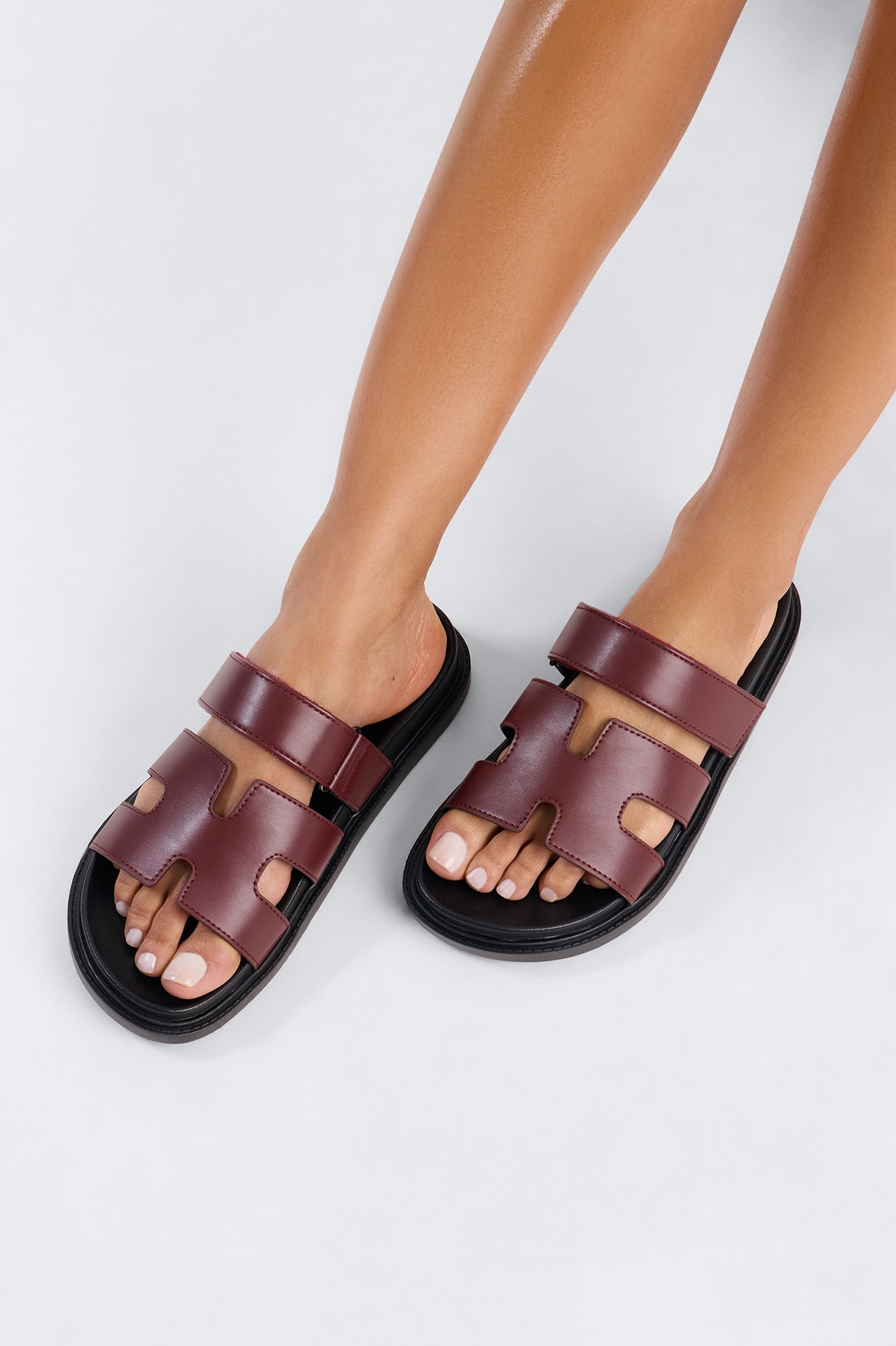 Agnes Flat Sandals - Burgundy