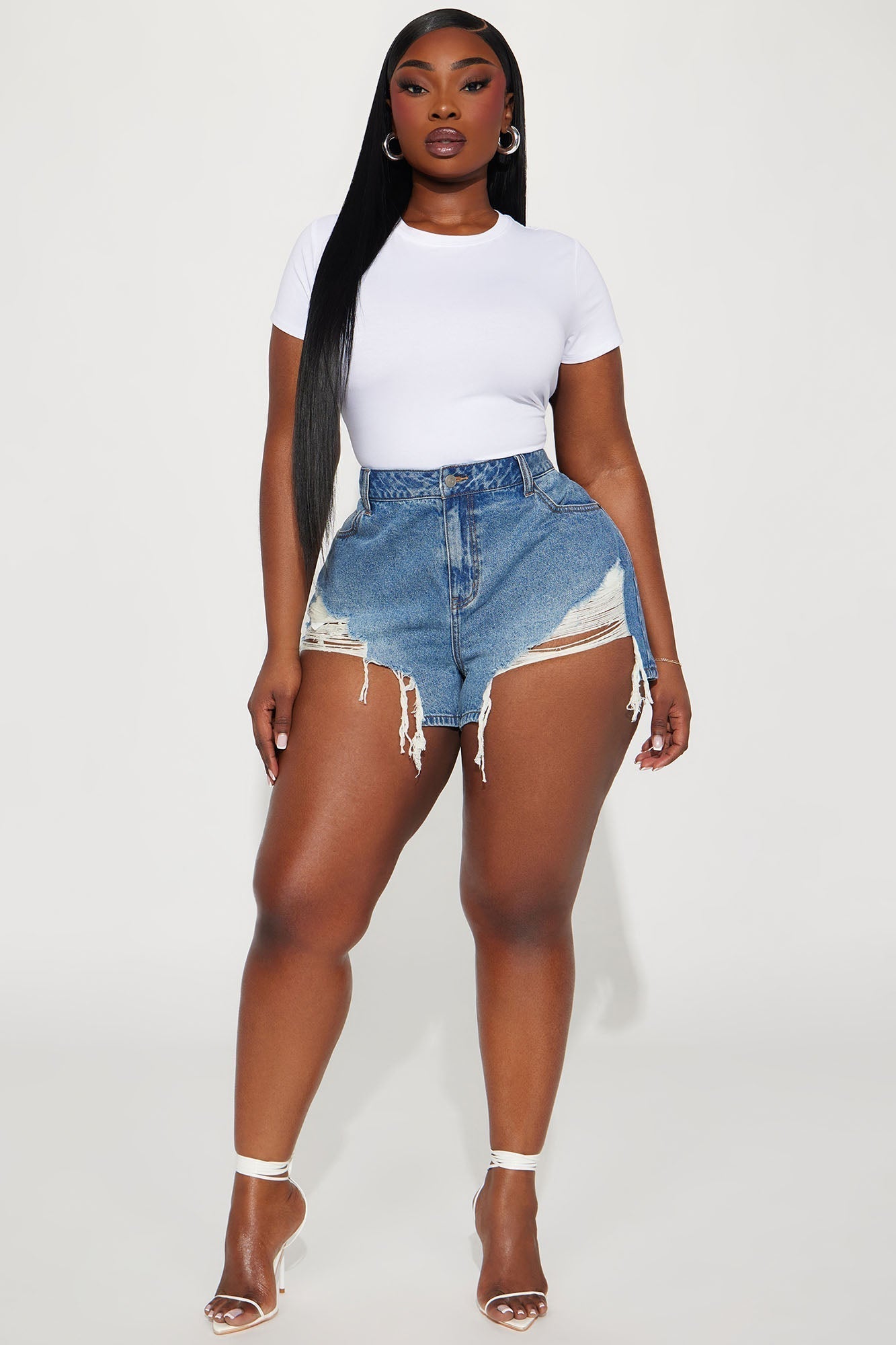 Margo Fray Hem Denim Shorts - Medium Blue Wash