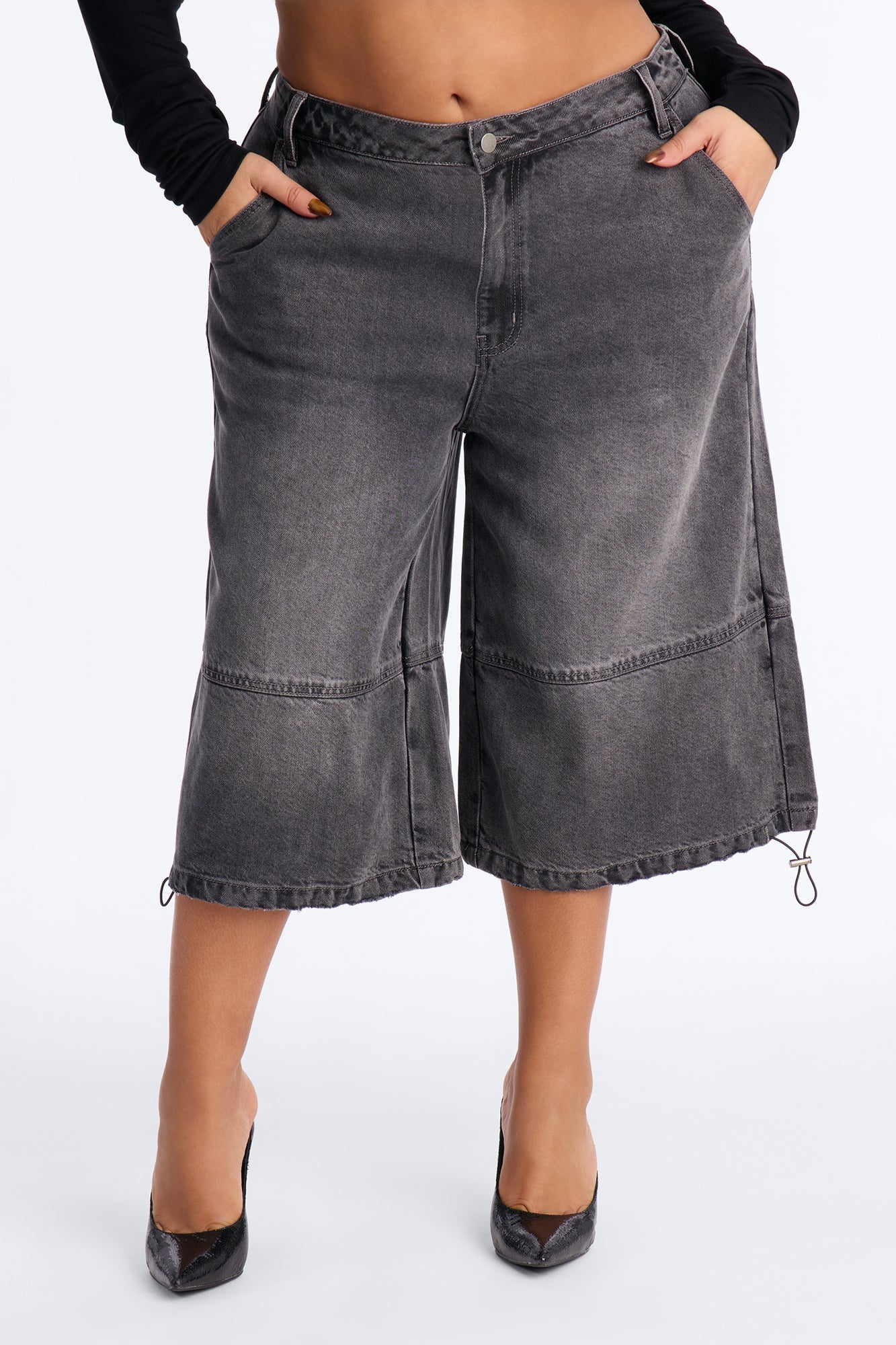 Chelsea Drapey Denim Jorts - Grey