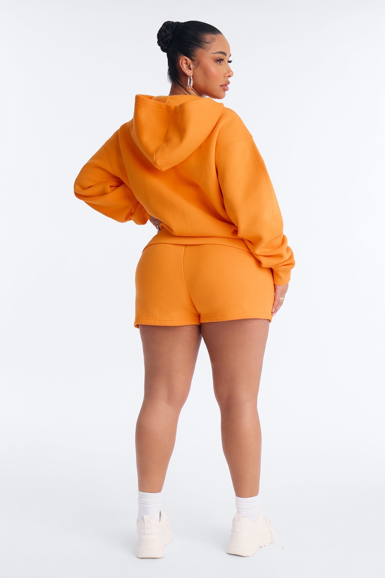 Play No Games Sweatshorts - Orange