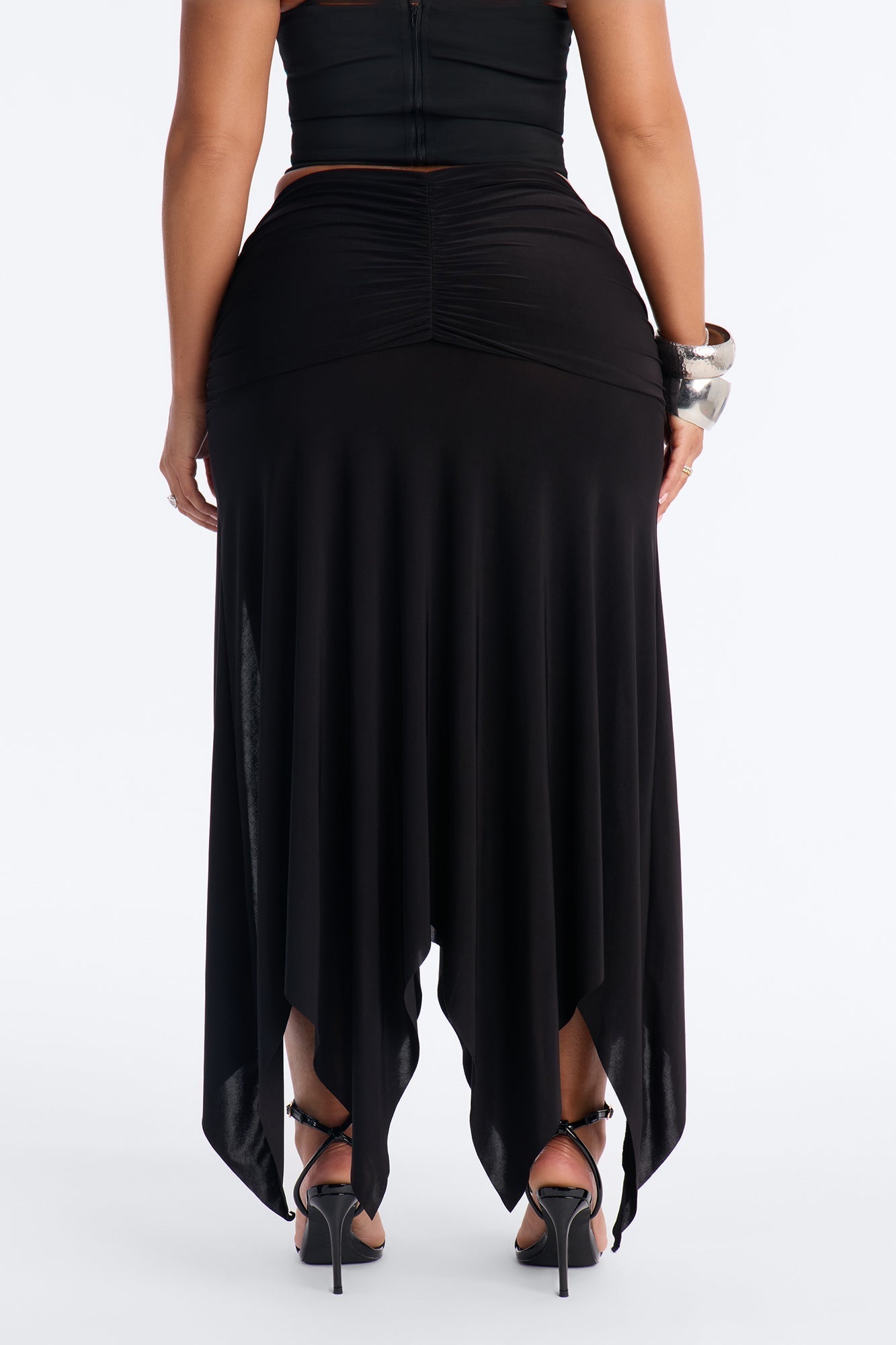 Miranda Low Rise Ruched Flowy Midi Skirt - Black