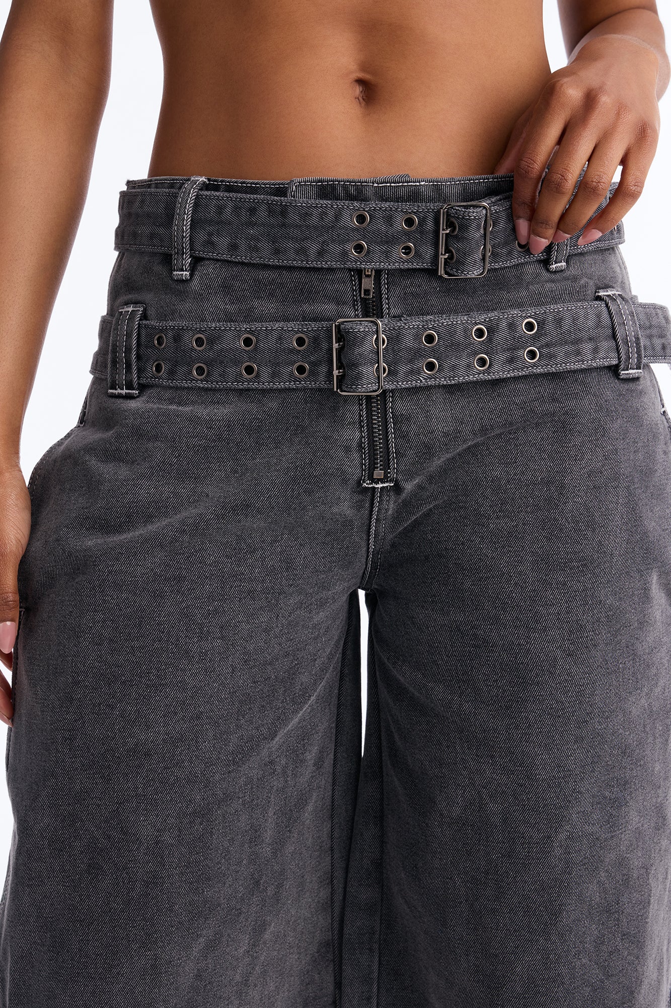 Loving London Belted Denim Jorts - Grey