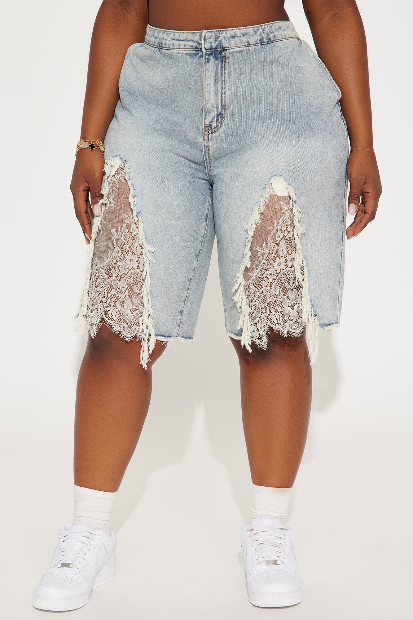The Way It Goes Lace Detail Denim Jorts - Light Wash