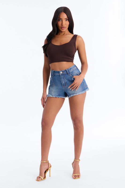 Reassure You Fray Hem Denim Shorts - Medium Wash