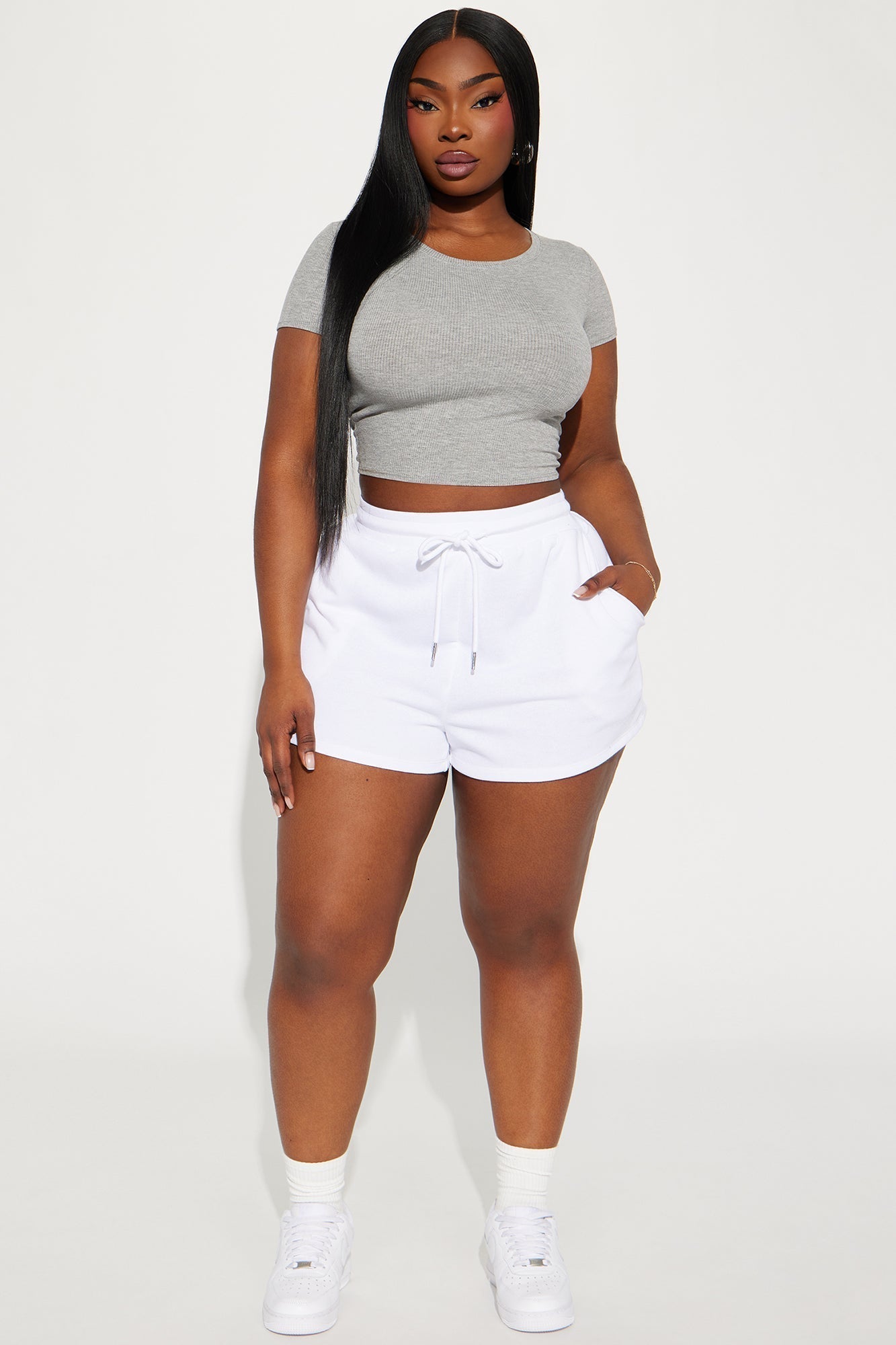 Chilling Out Short - White