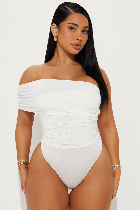 Reese Off Shoulder Ruched Bodysuit - Ivory