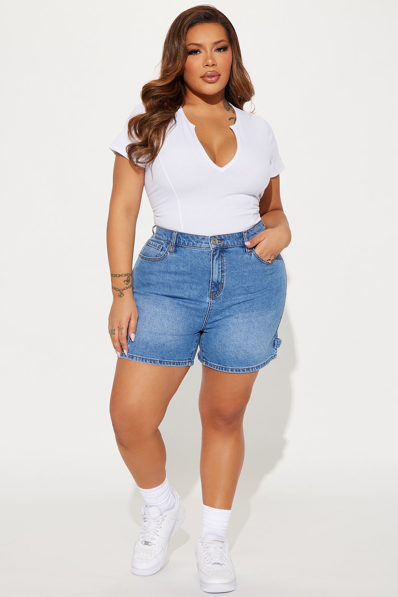 Same Page Stretch Denim Utility Shorts - Medium Wash