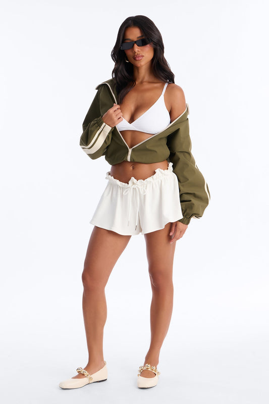 On The Go Low Rise Flowy Short - White