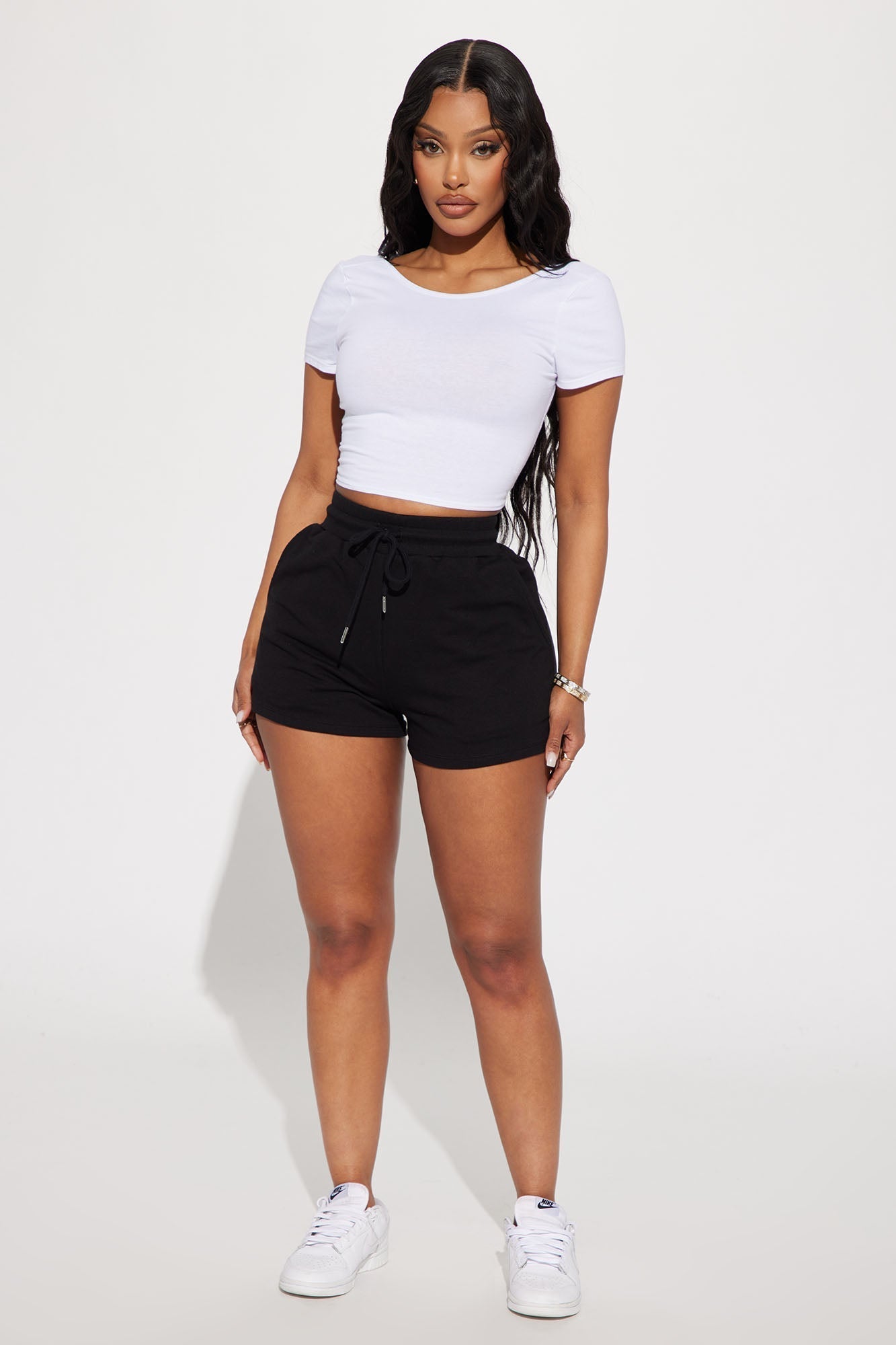 Chilling Out Short - Black