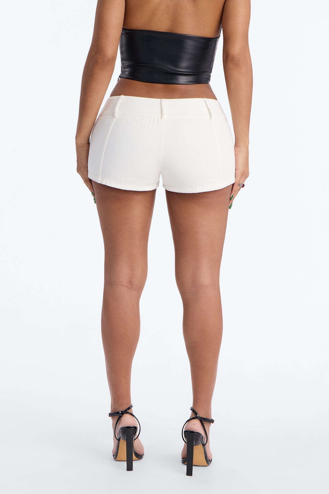 Nia Twill Low Rise Micro Short - White