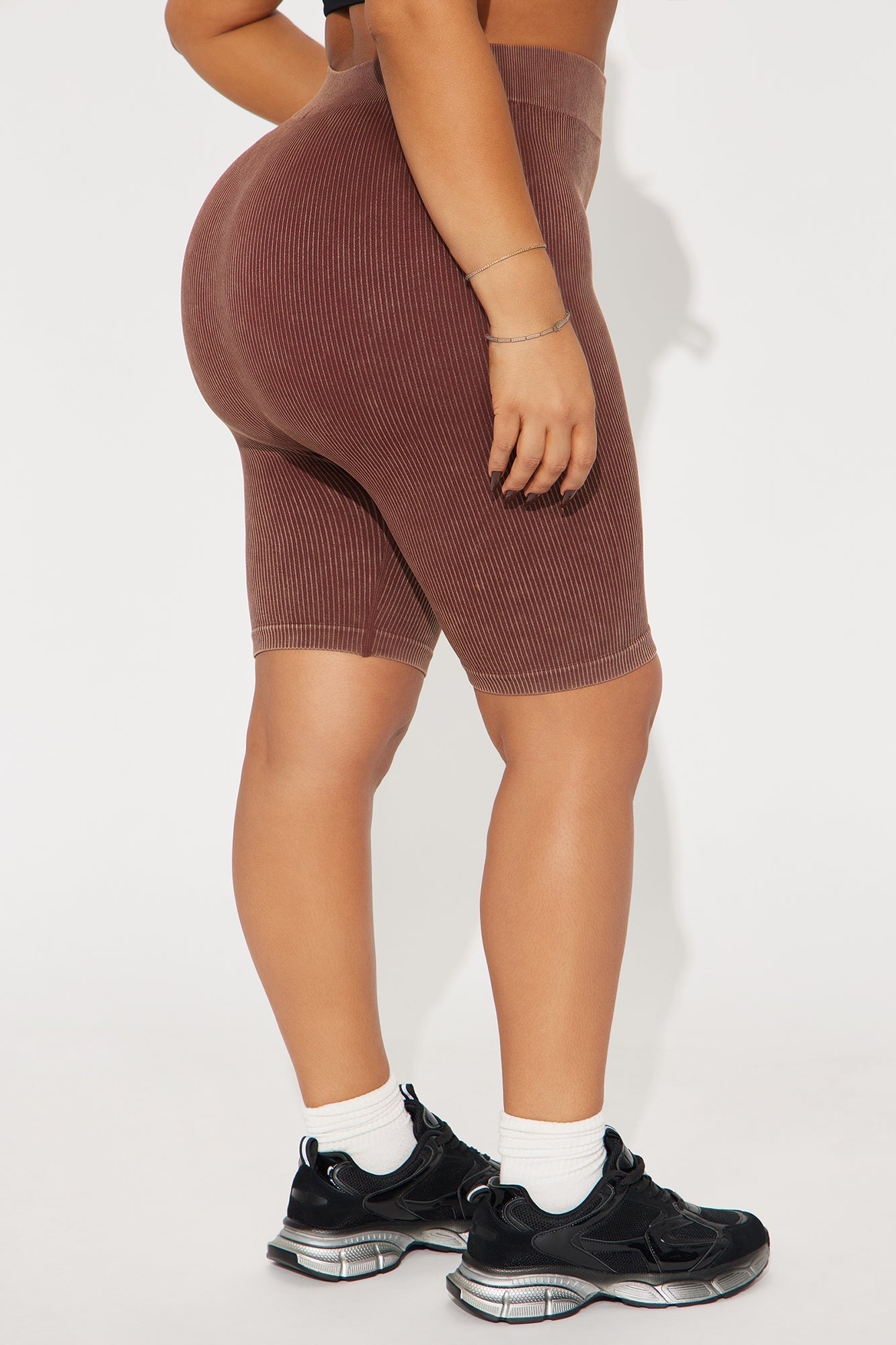Mia Ribbed Seamless Biker Short - Brown