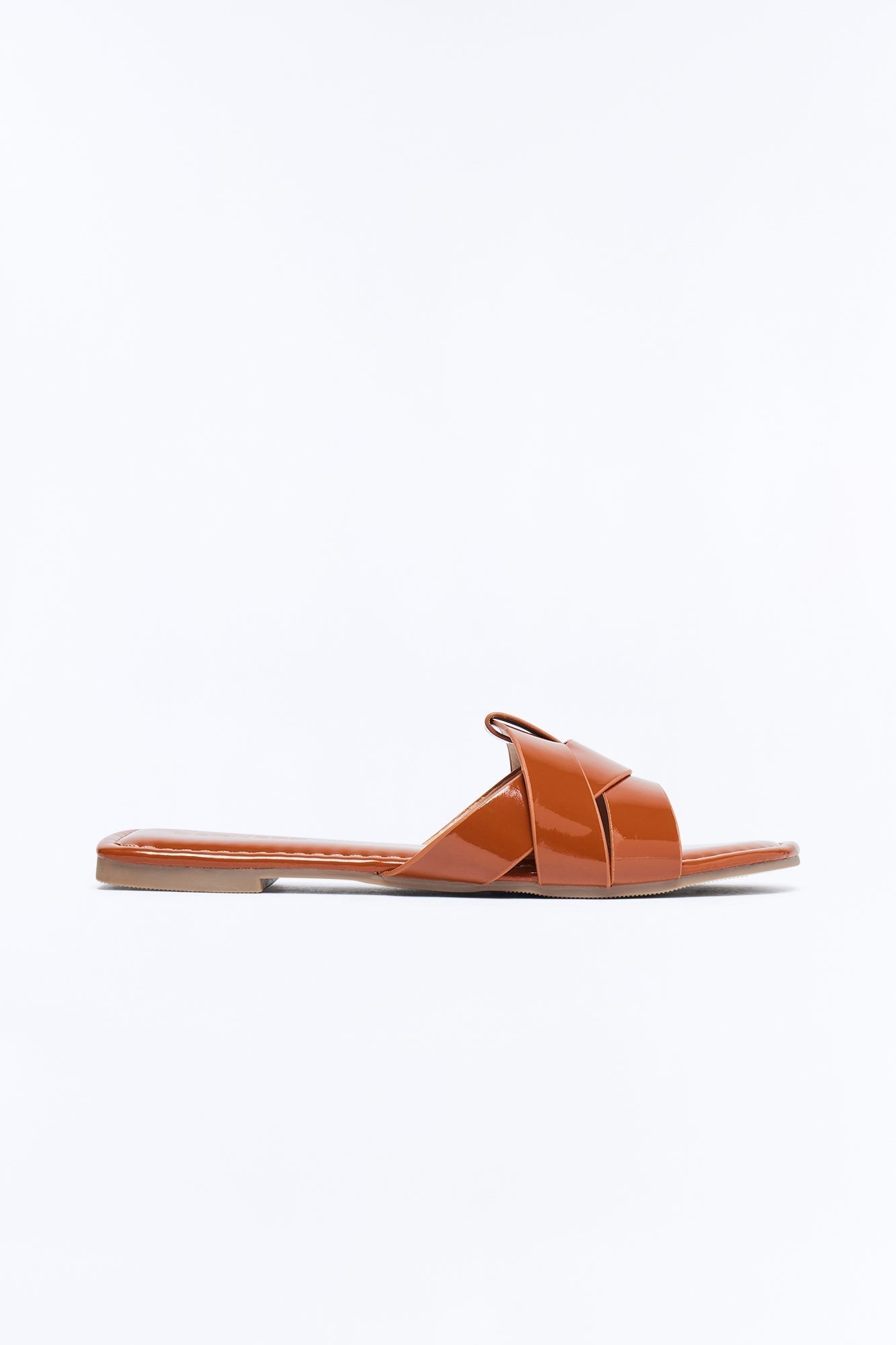 Antonia Slip On Sandals - Camel