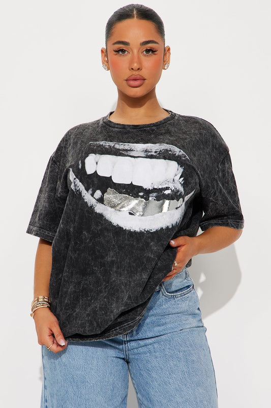 Stop & Stare Grillz Washed Oversized Tee - Black