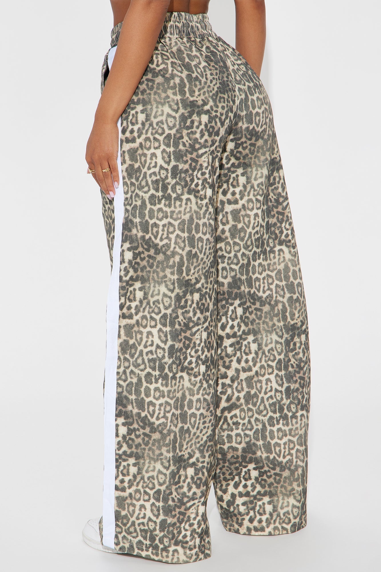 Have My Word Leopard Twill Wide Leg Pant - Cream/combo