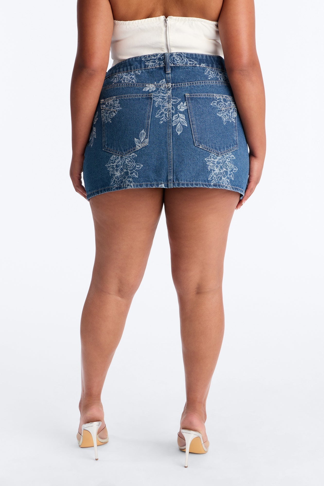 Rose Kiss Floral Print Denim Mini Skirt - Medium Wash