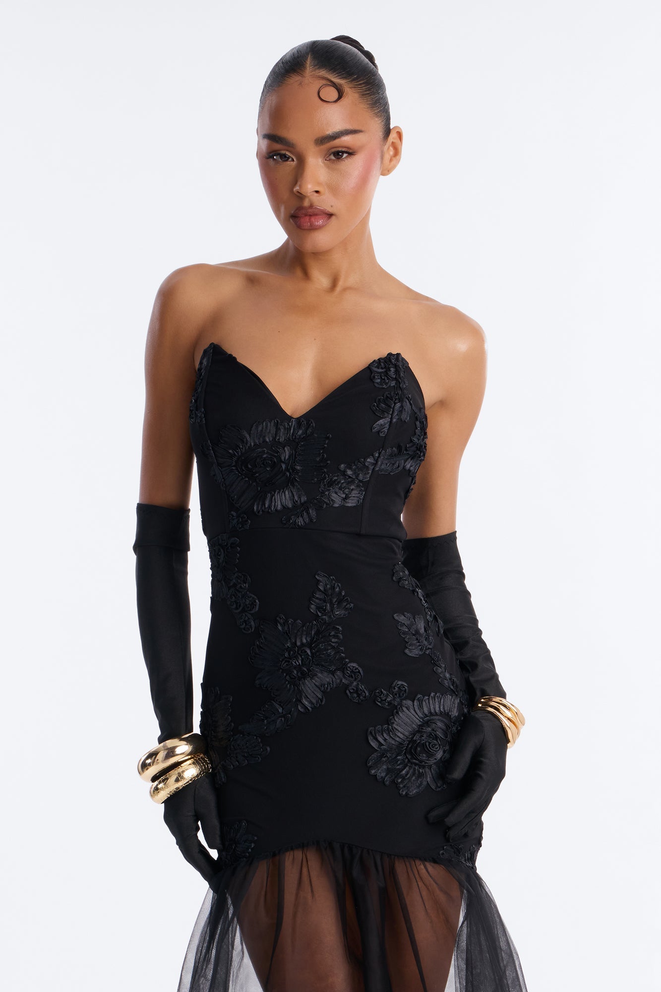 Elena Embroidered Mermaid Gown - Black