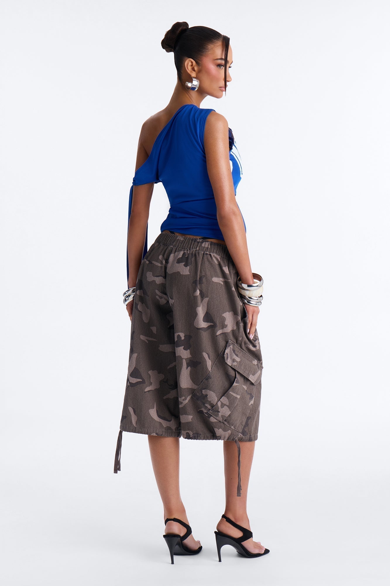 Carter Twill Cargo Bubble Hem Bermuda Short - Camouflage