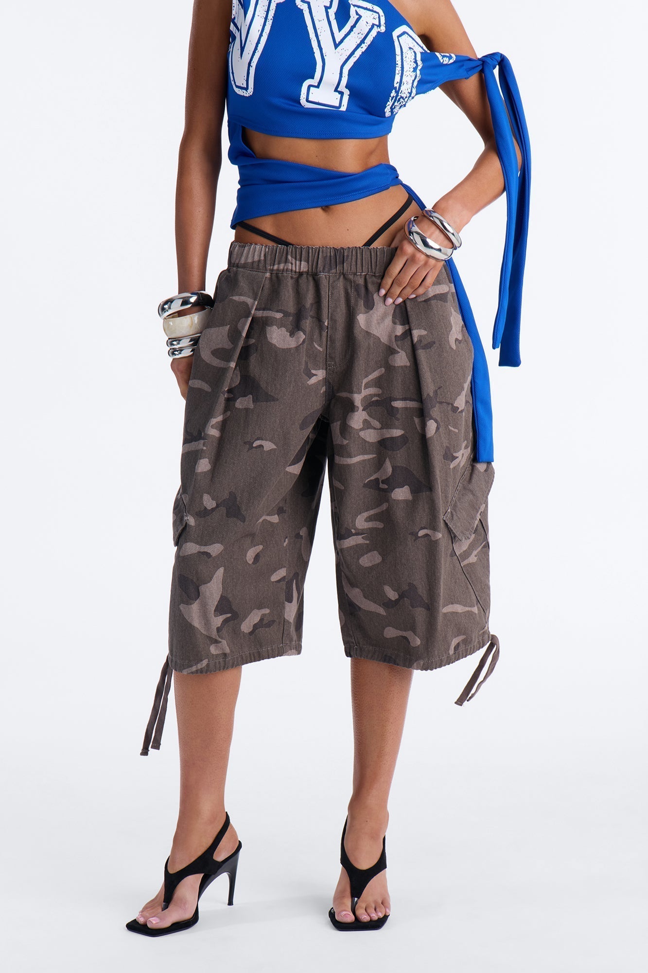 Carter Twill Cargo Bubble Hem Bermuda Short - Camouflage
