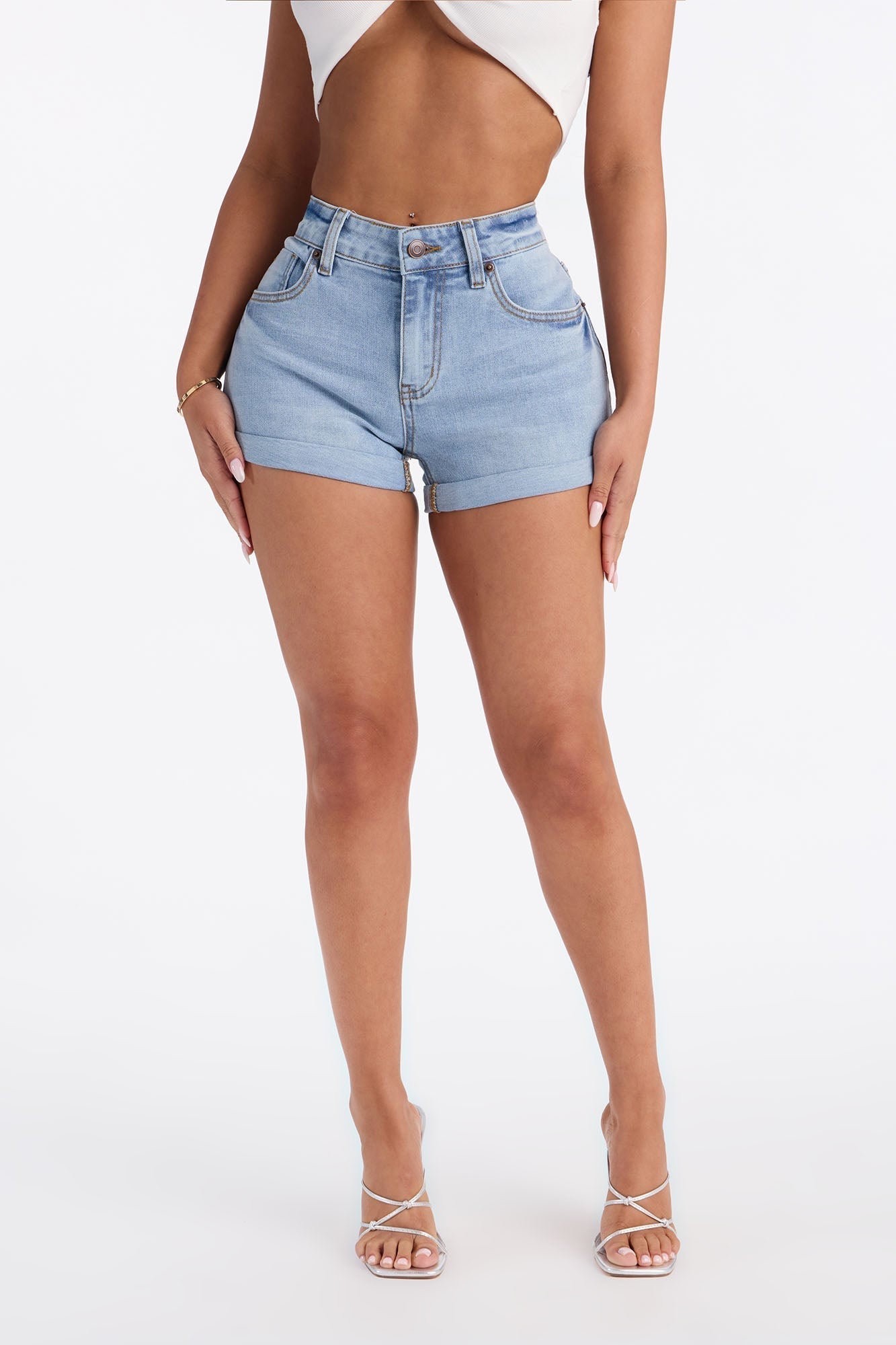 Soleil Rolled Cuff Stretch Denim Shorts - Light Wash