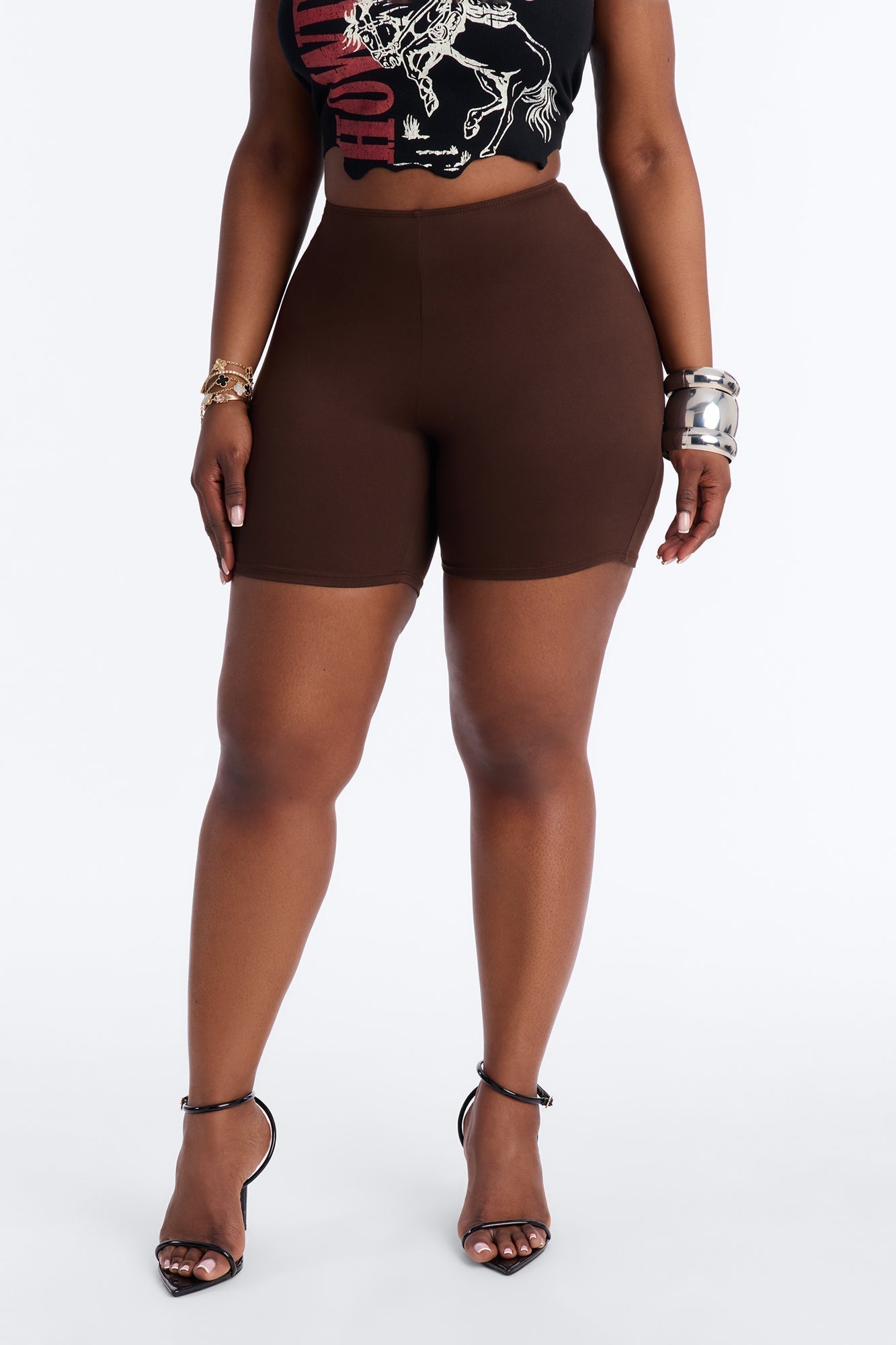 Feeling Cheeky Mid Rise Ruched Butt Biker Short 6″ - Chocolate