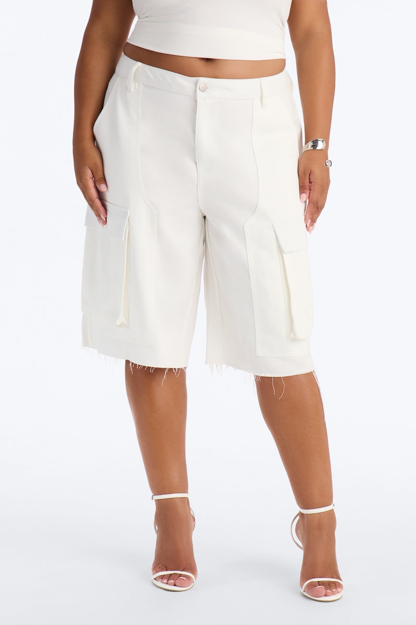 Lillia Frayed Hem Cargo Bermuda Short - White