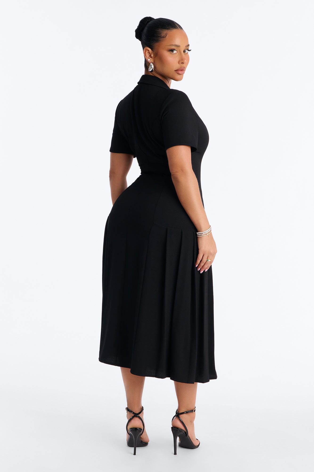 Delaney Button Up Pleated Midi Dress - Black