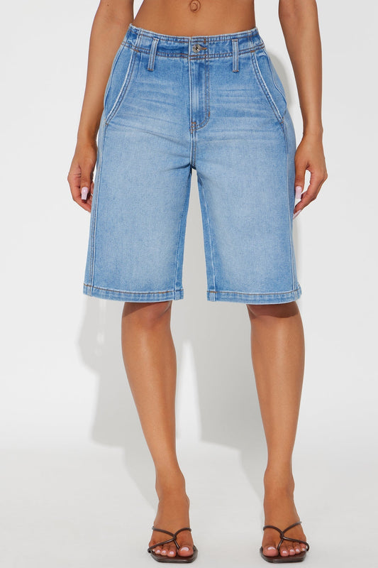 Lena Bermuda Denim Shorts - Light Wash