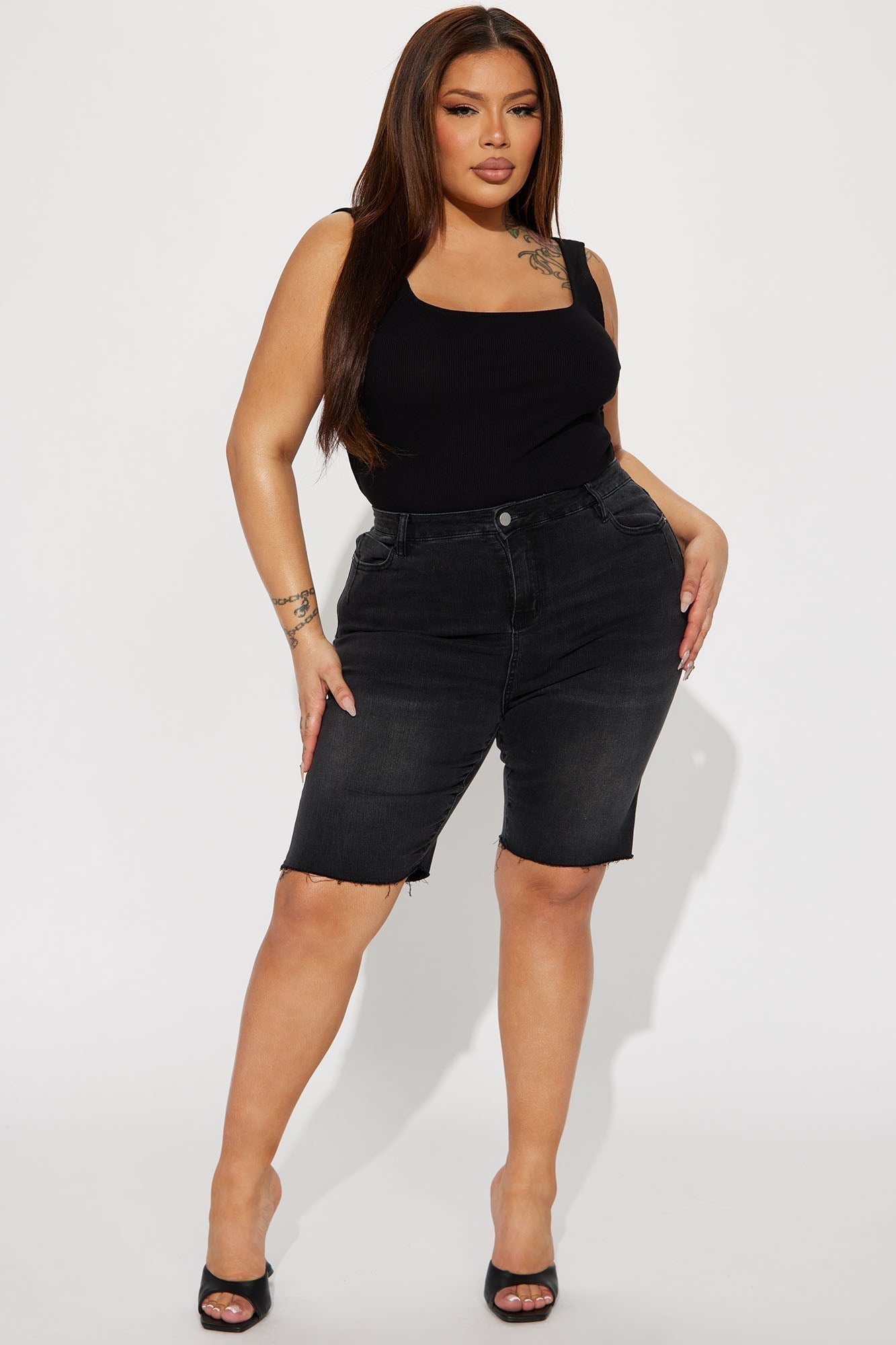 On The Daily Stretch Denim Bermuda Shorts - Black