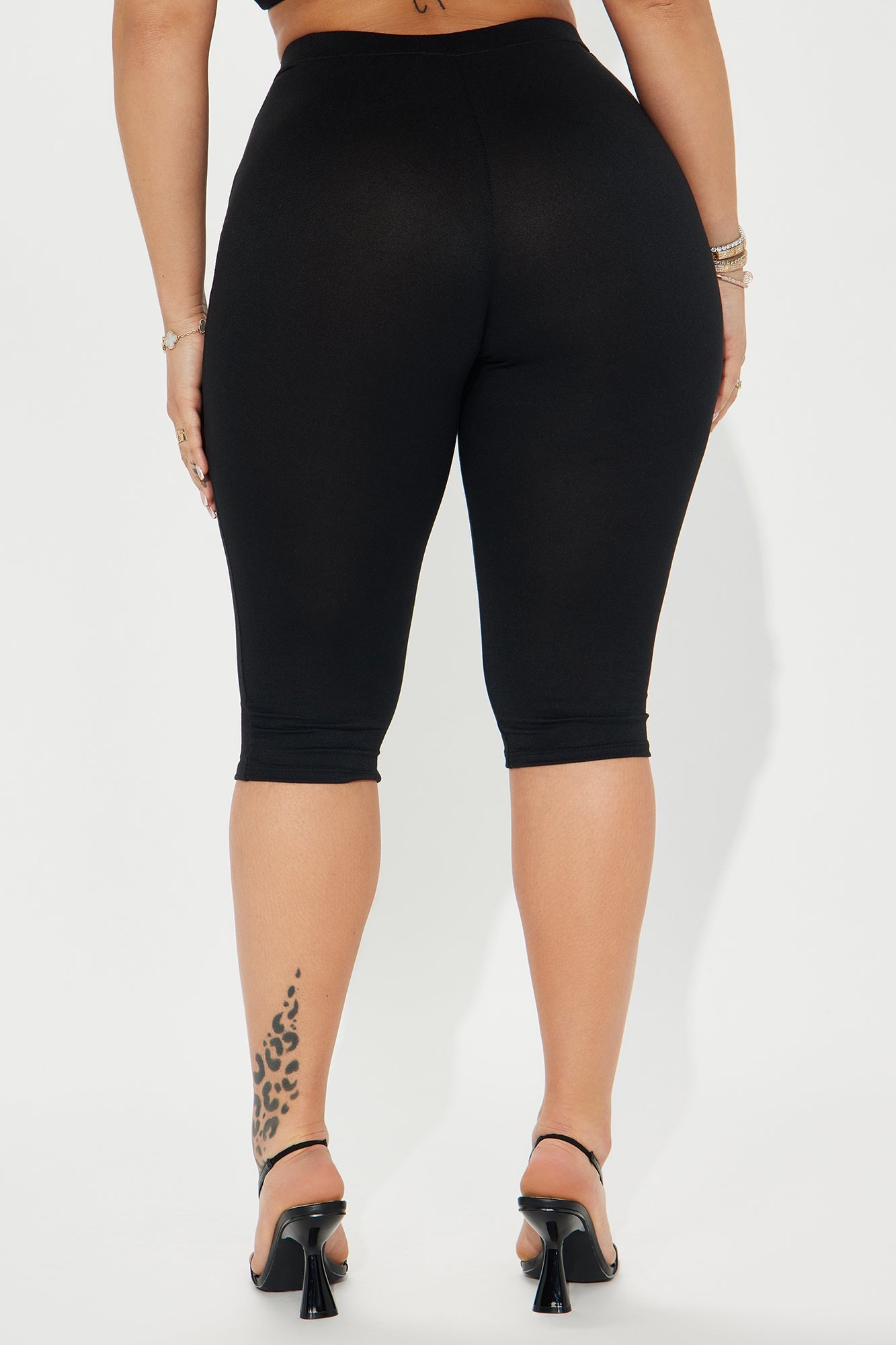 Just A Sip Capri Legging - Black