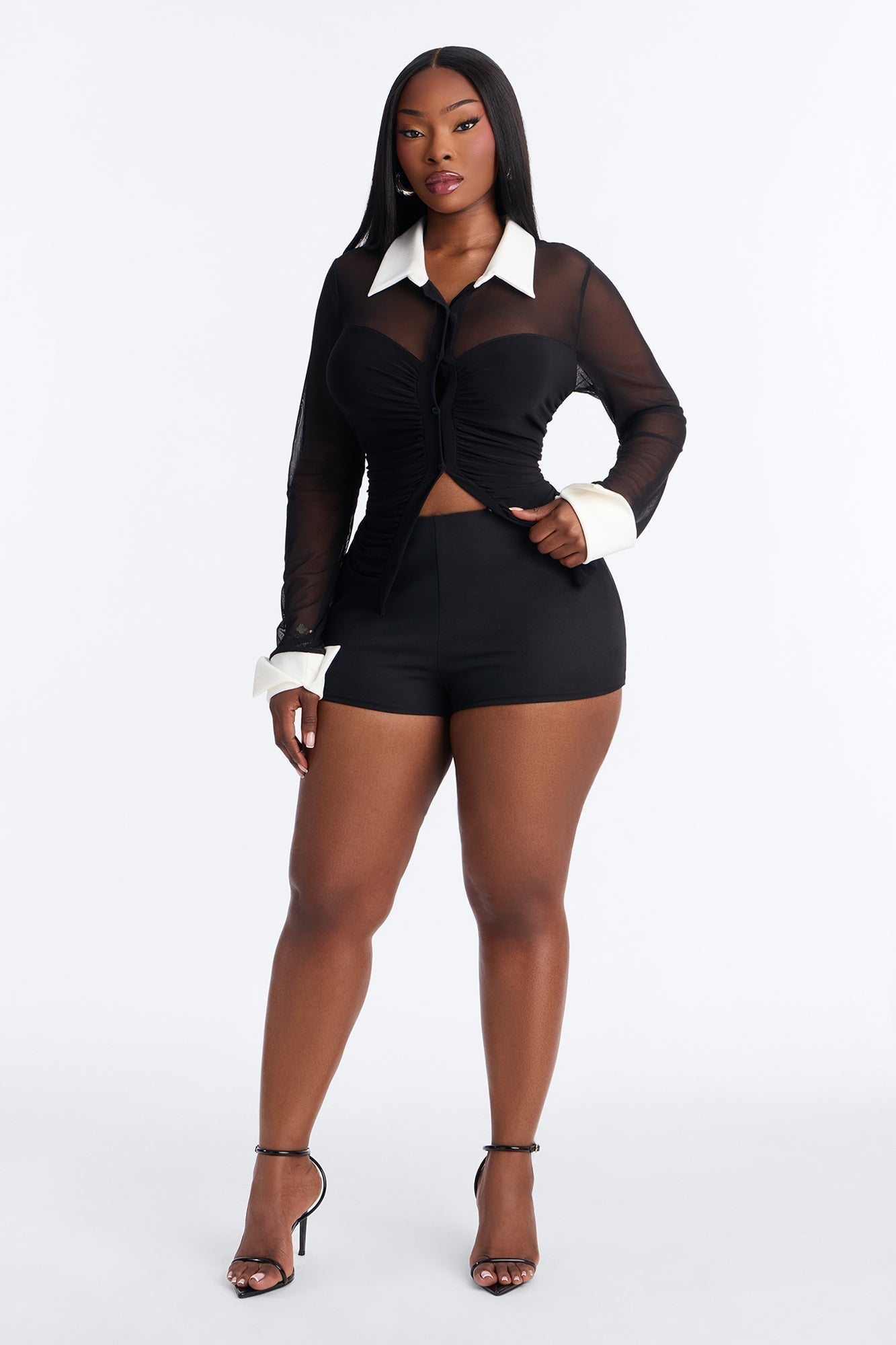 Lexi Linen Low Rise Micro Mini Short - Black
