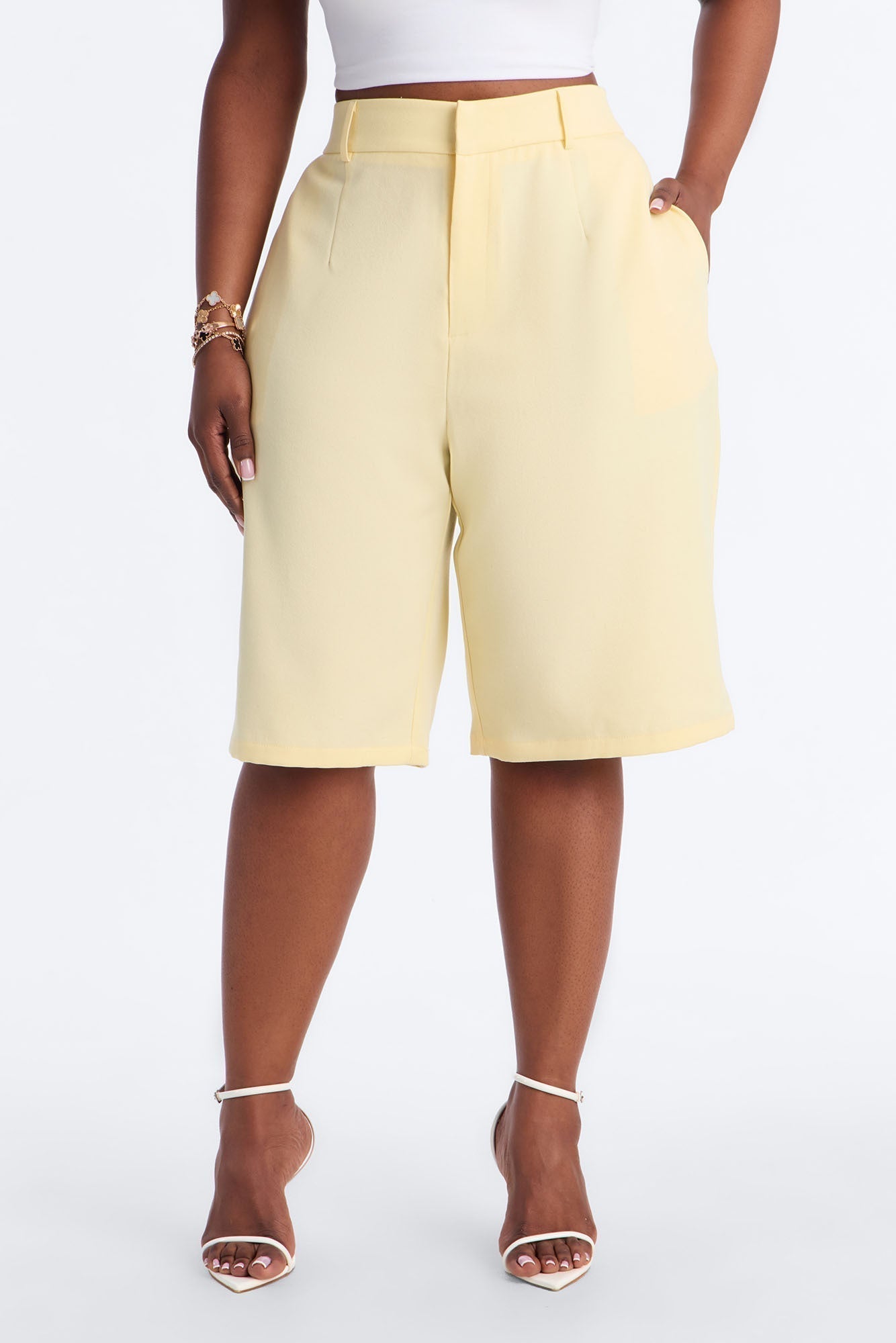Paloma Linen Bermuda Short - Yellow