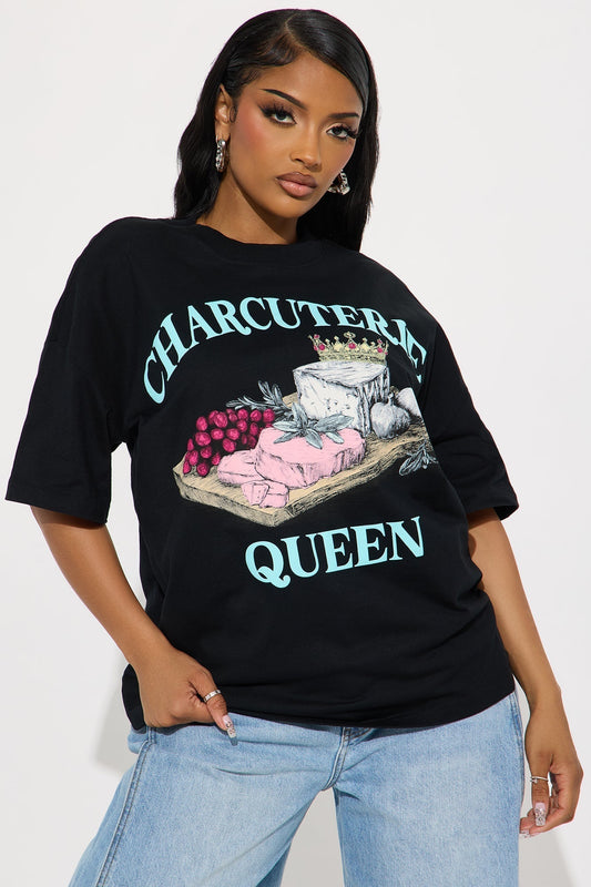 Charcuterie Queen Washed Boxy Tee - Black