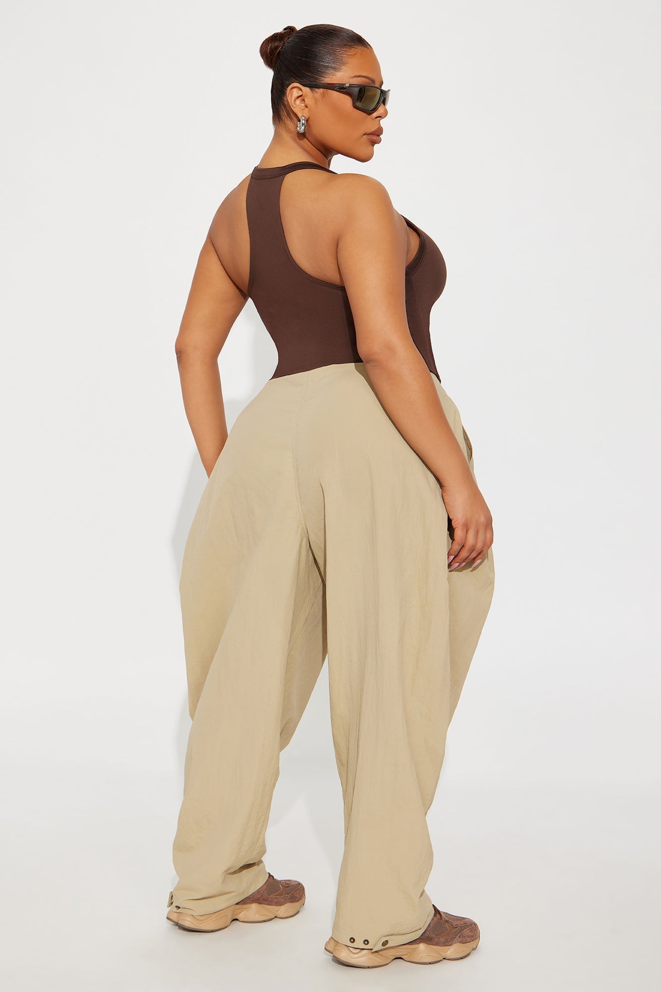 Contour Double Lined V-Neck Tank Top - Chocolate
