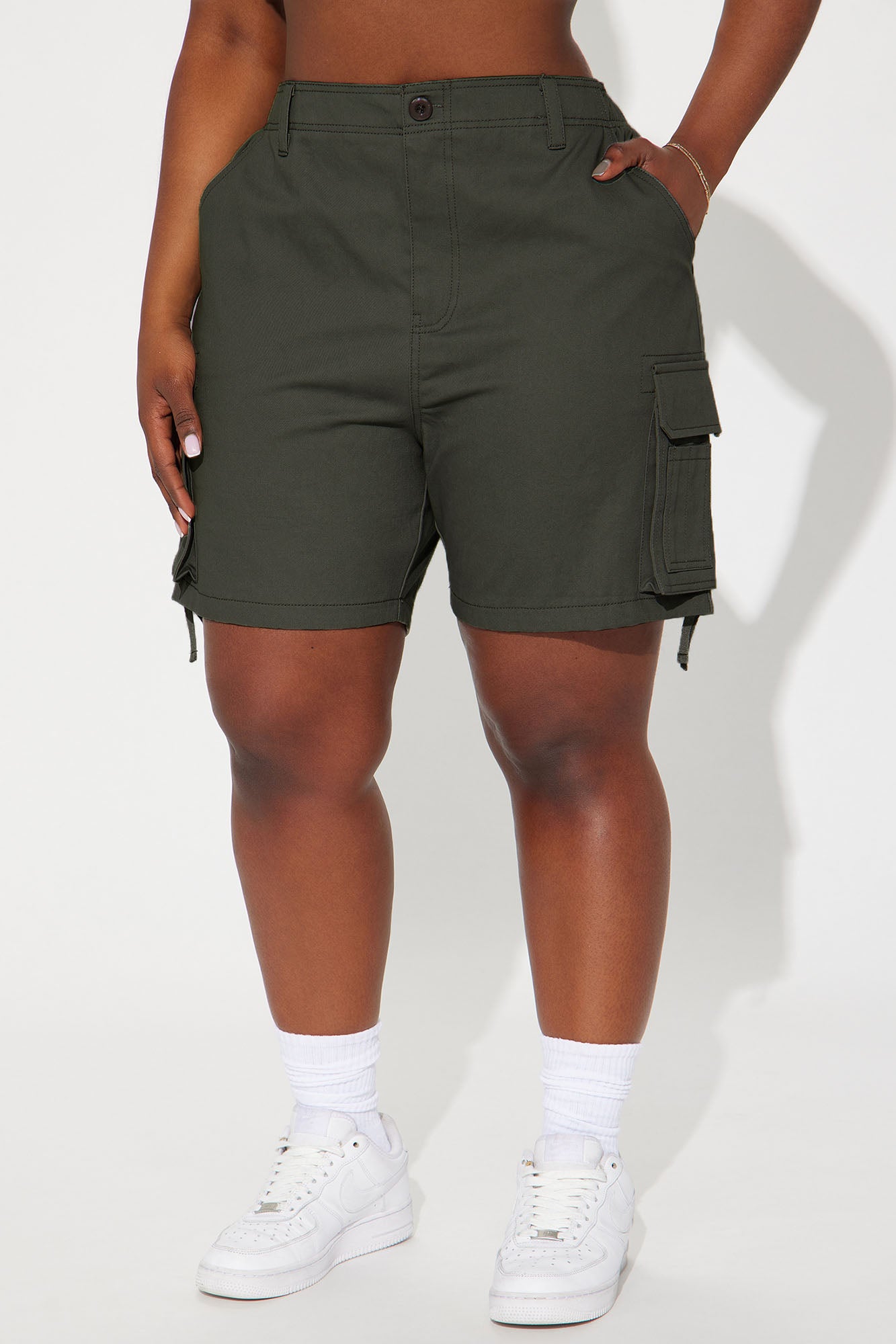 A Classic Favorite Bermuda Short - Grey