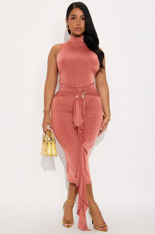 In The Moment Sleeveless Midi Dress - Rust