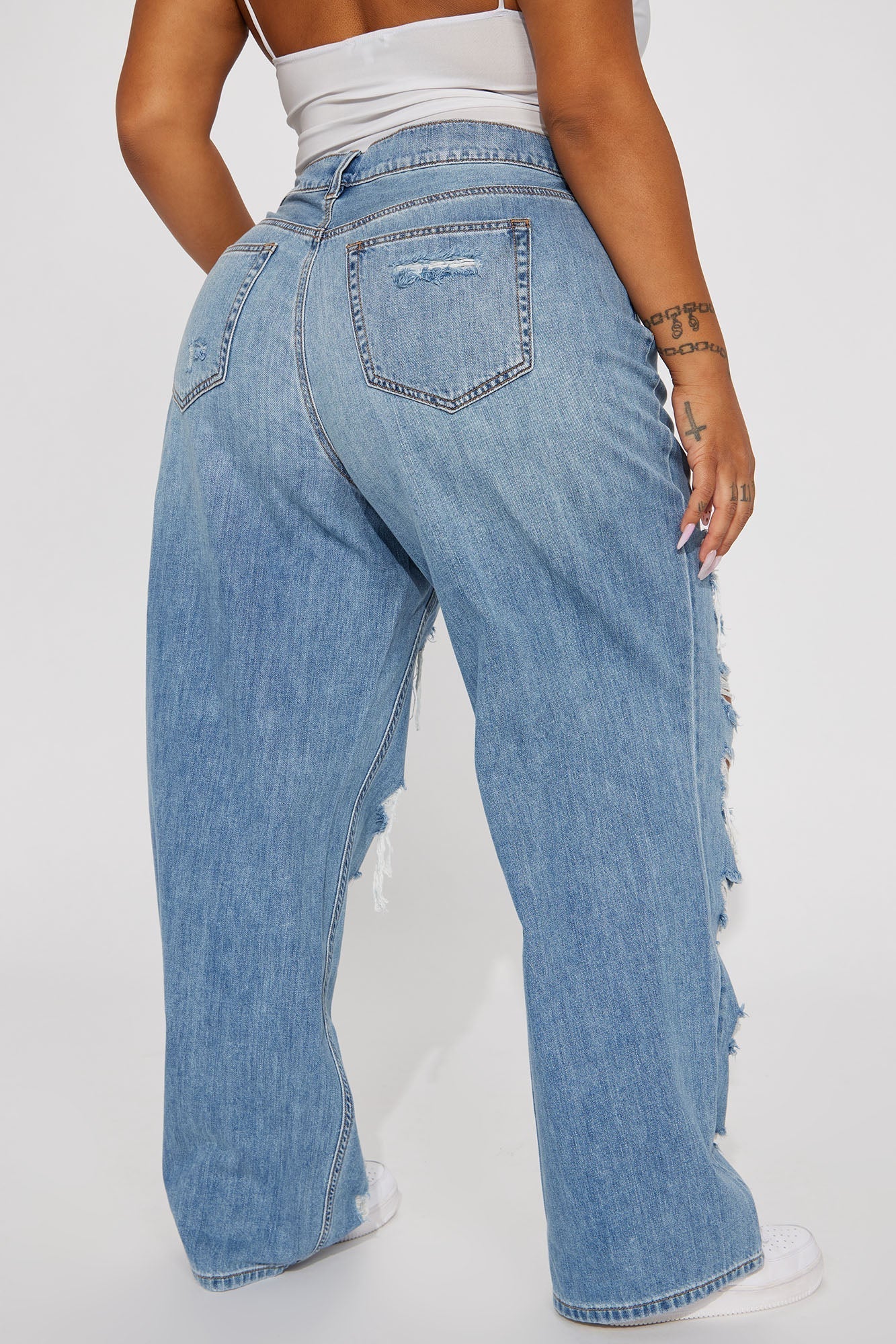 Sydney Shredded Non Stretch Loose Jeans - Medium Wash