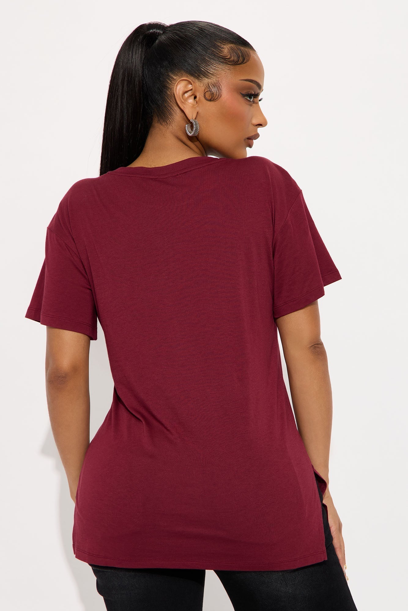 Laid Back Chillin' Pocket Tee - Burgundy