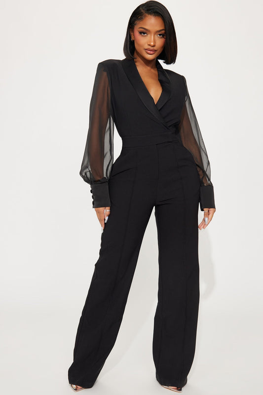 The Main Season Jumpsuit - Black