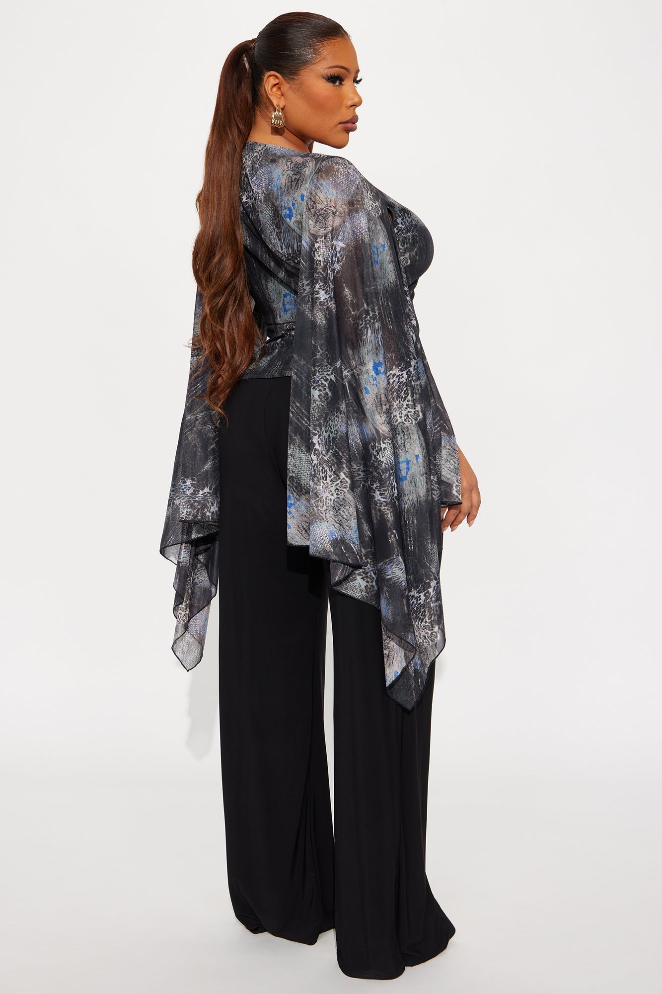 Eden Bell Sleeve Wire Mesh Top - Black/combo