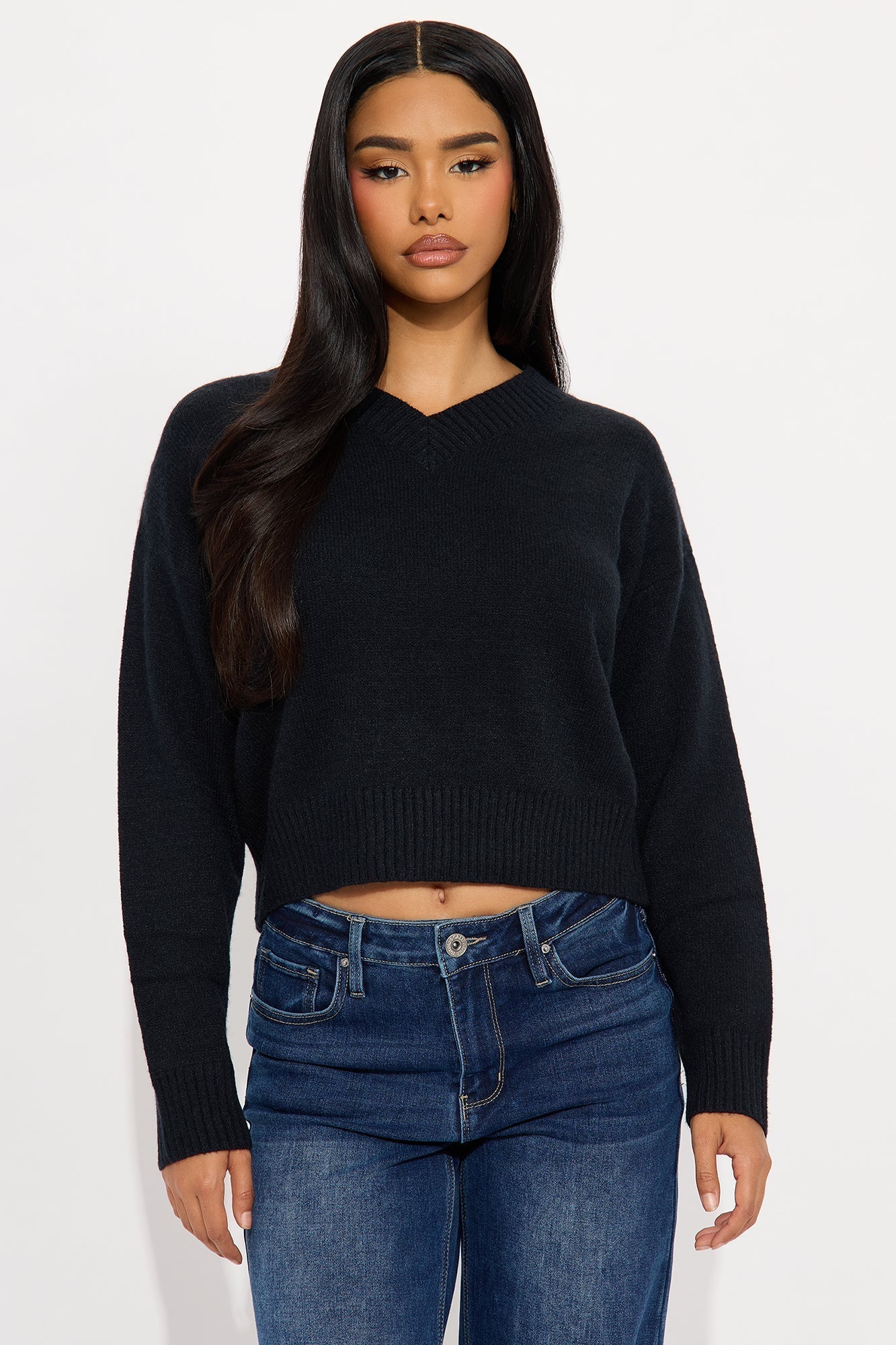 The Everyday Sweater - Black