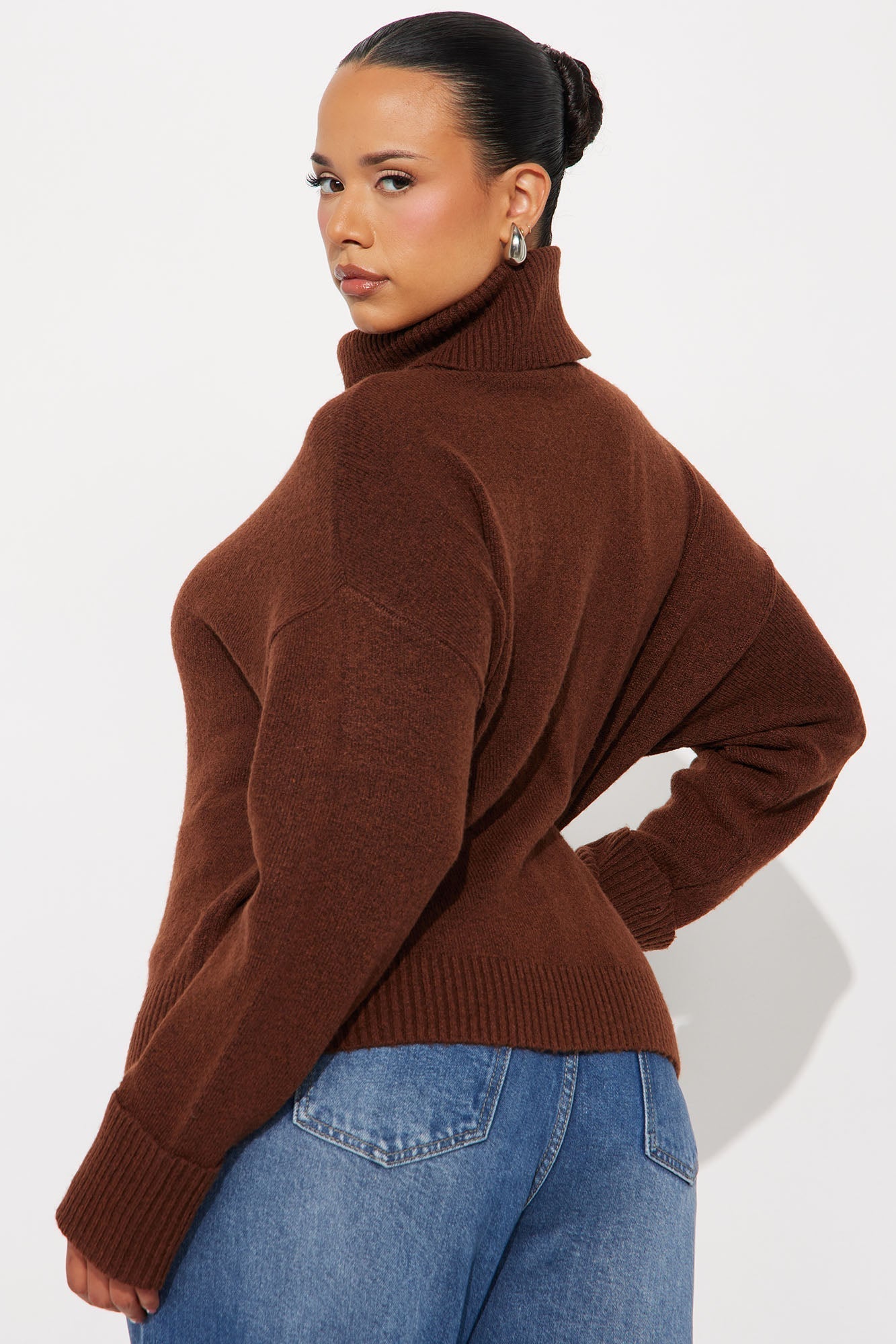 Healing Therapy Turtle Neck Sweater - Chocolate