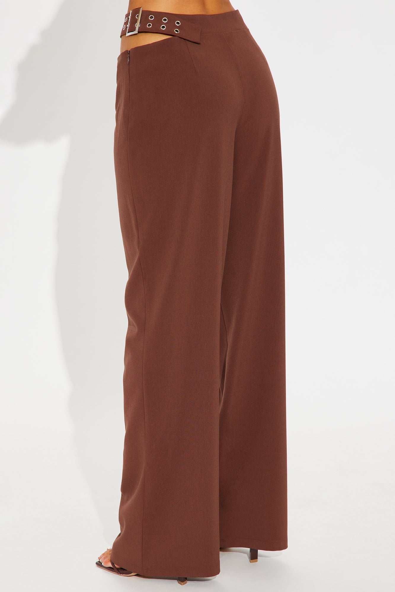 Set The Standard Cut Out Wide Leg Pant 33″ - Chocolate